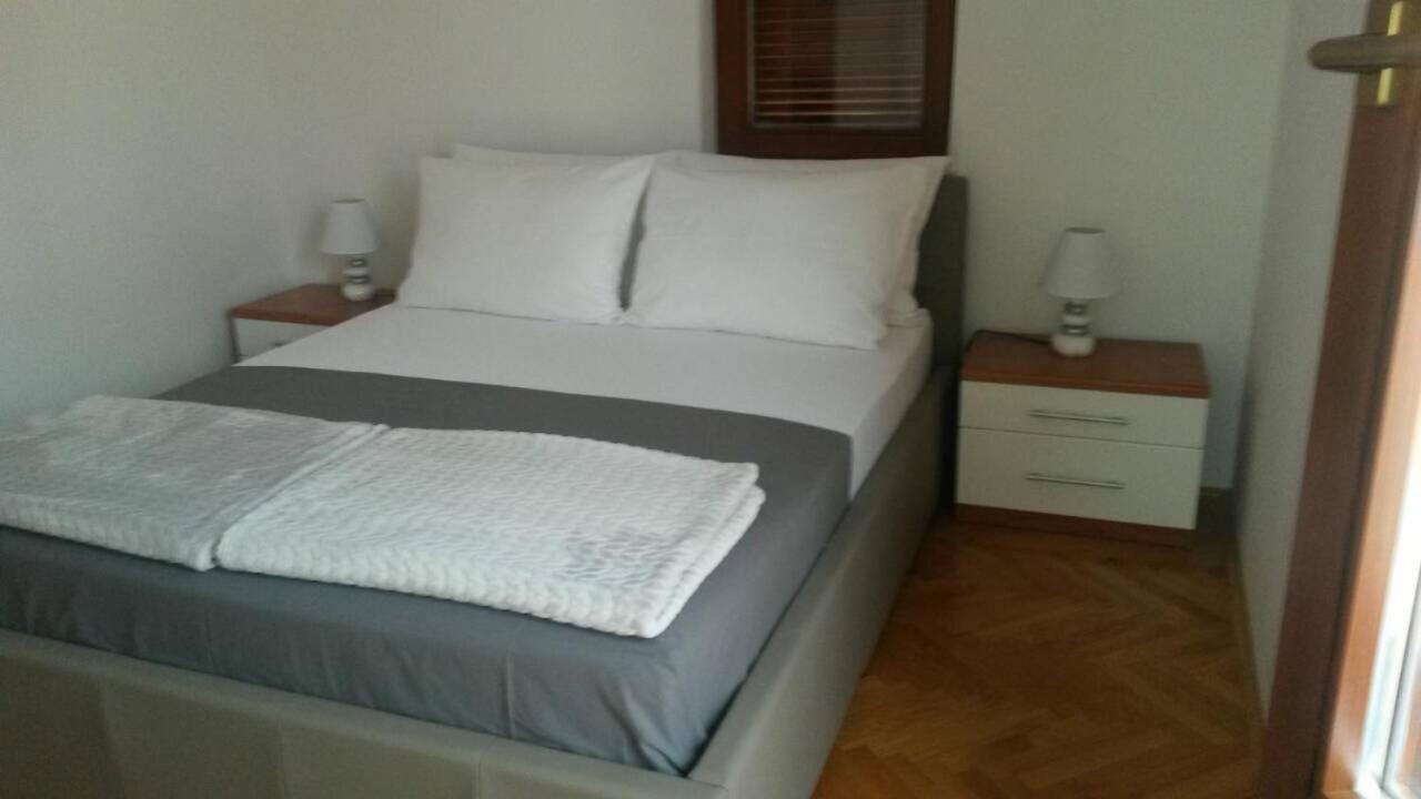 Apartmani Porat Malinska Zewnętrze zdjęcie