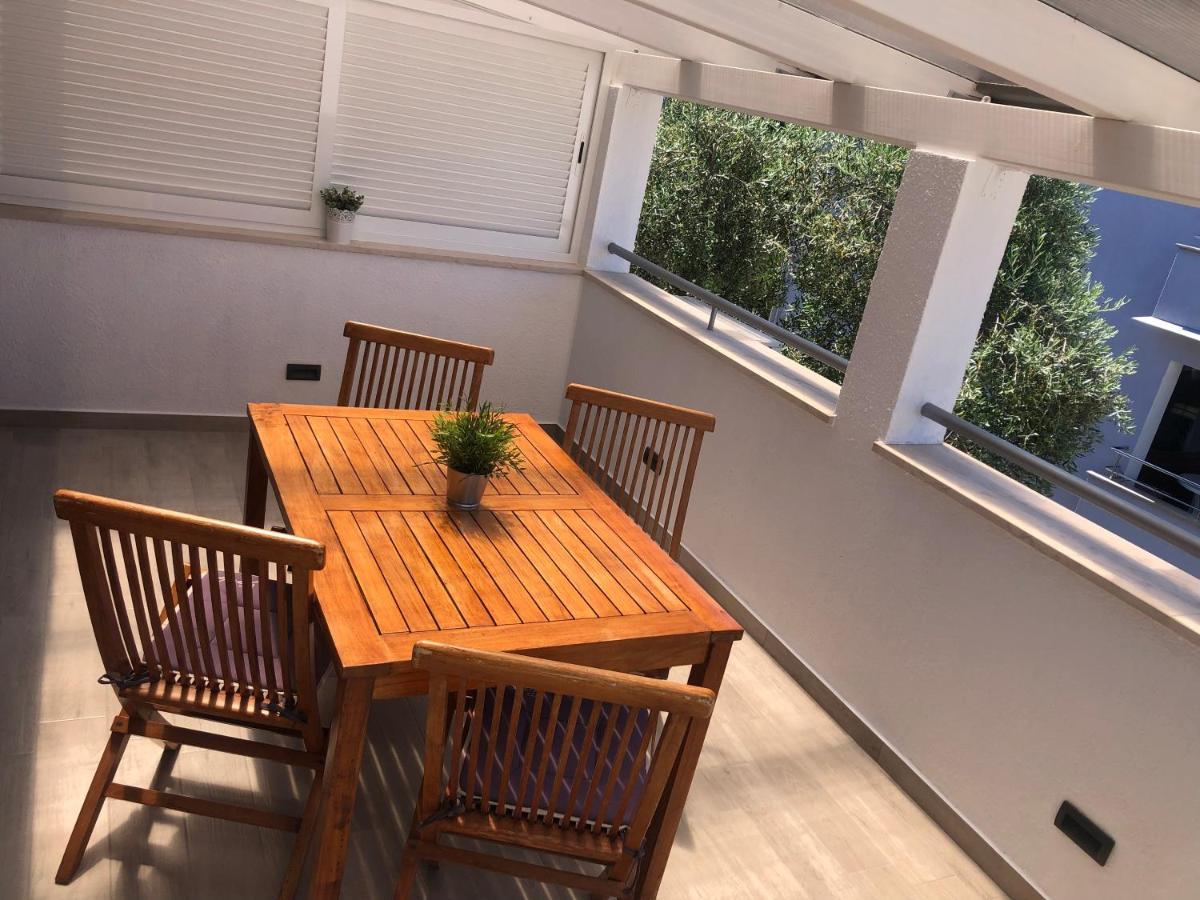 Apartmani Porat Malinska Zewnętrze zdjęcie