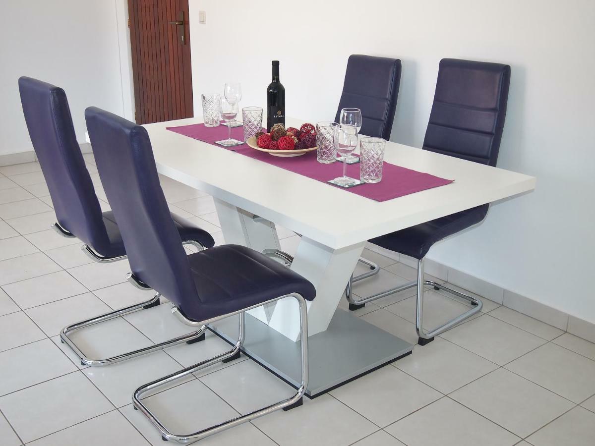 Apartmani Porat Malinska Zewnętrze zdjęcie